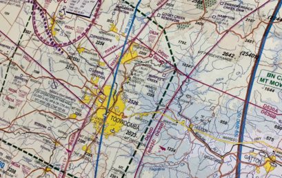 How to read aeronautical charts